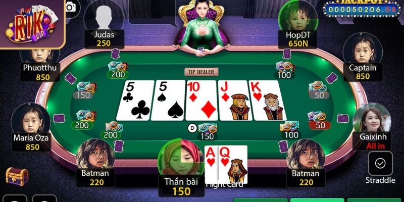 Game đại chiến đỏ đen RIKVIP là gì?
